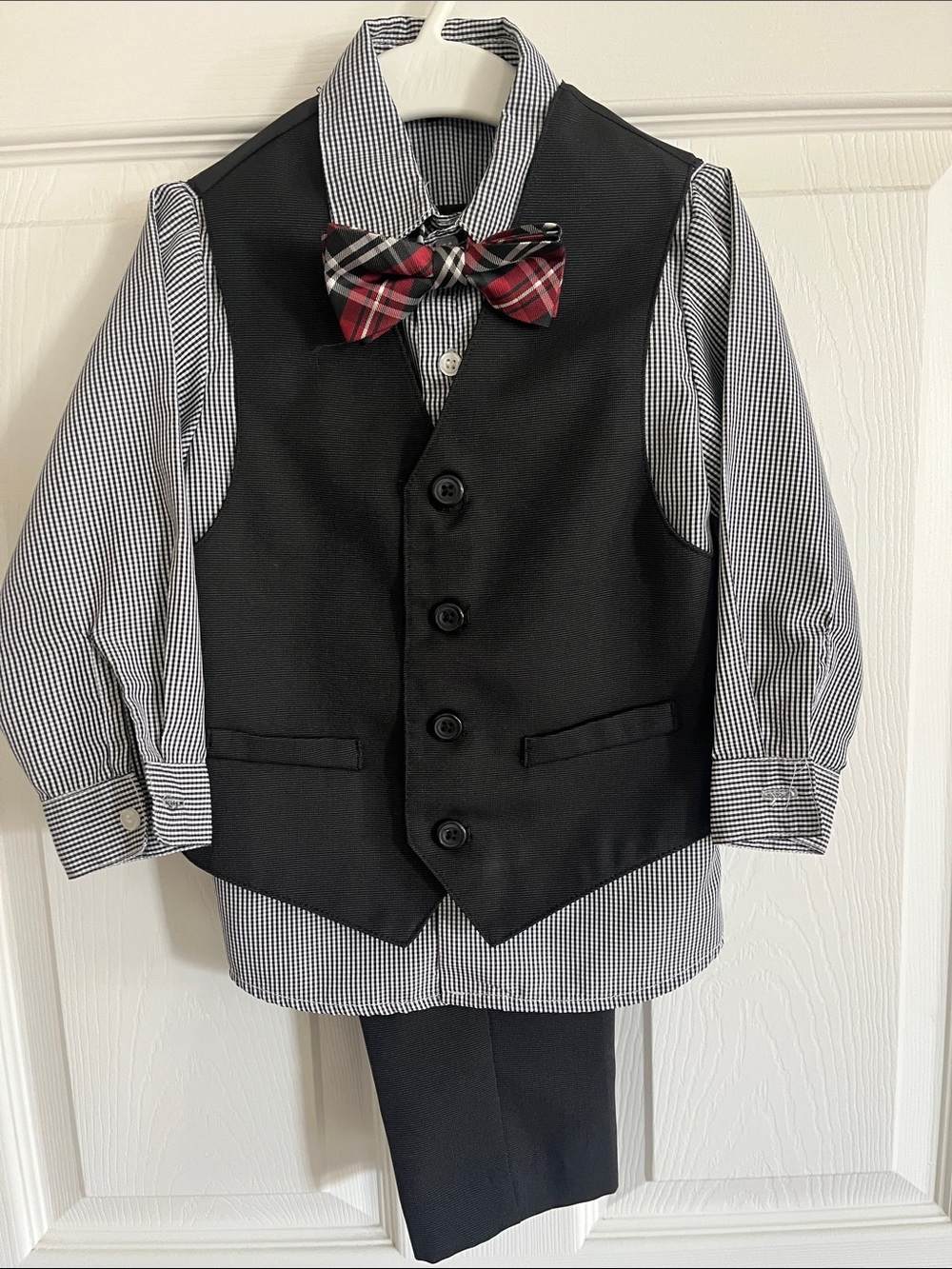 Van Heusen Boys Black Vest Set with Red Plaid Bow Tie
